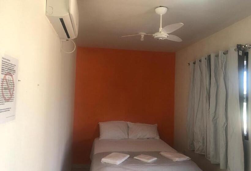 Bed and Breakfast Royal Container