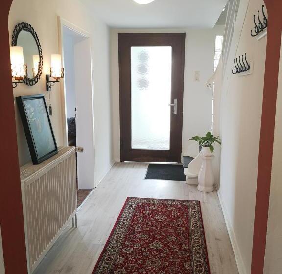 住宿加早餐  Sinner Studios