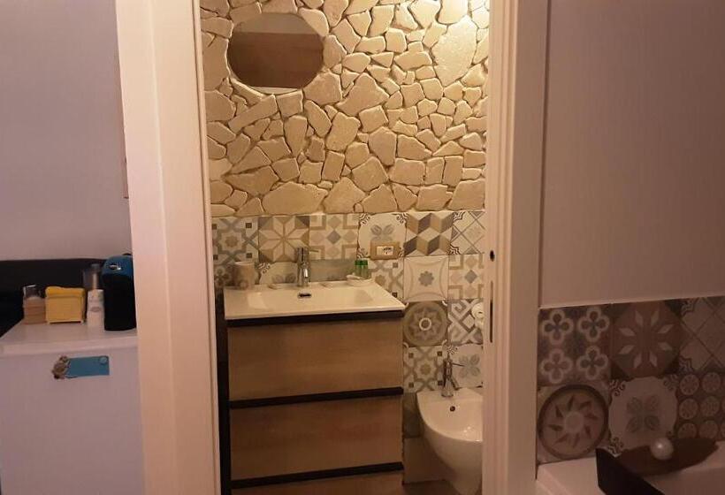 مبيت وإفطار C Era Una Volta Relax