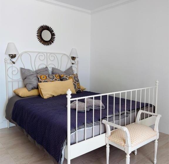 مبيت وإفطار Villa Pureza