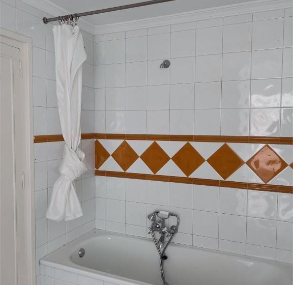 مبيت وإفطار Villa Pureza