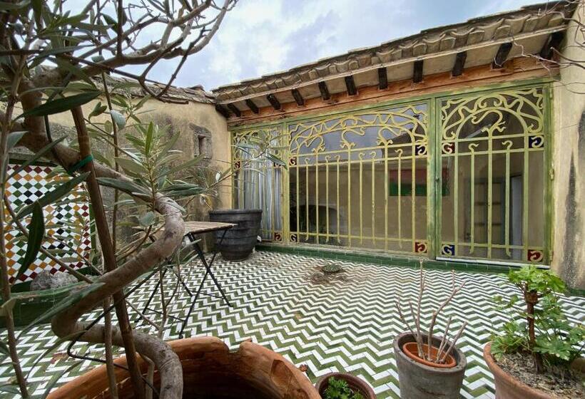 住宿加早餐  Villa Verde Suite Familiale100m2, 2 Chambres, Terrasse Privative Possibilité Table D Hôte