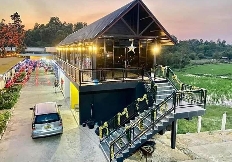 Bouasavan Hotel And Garden