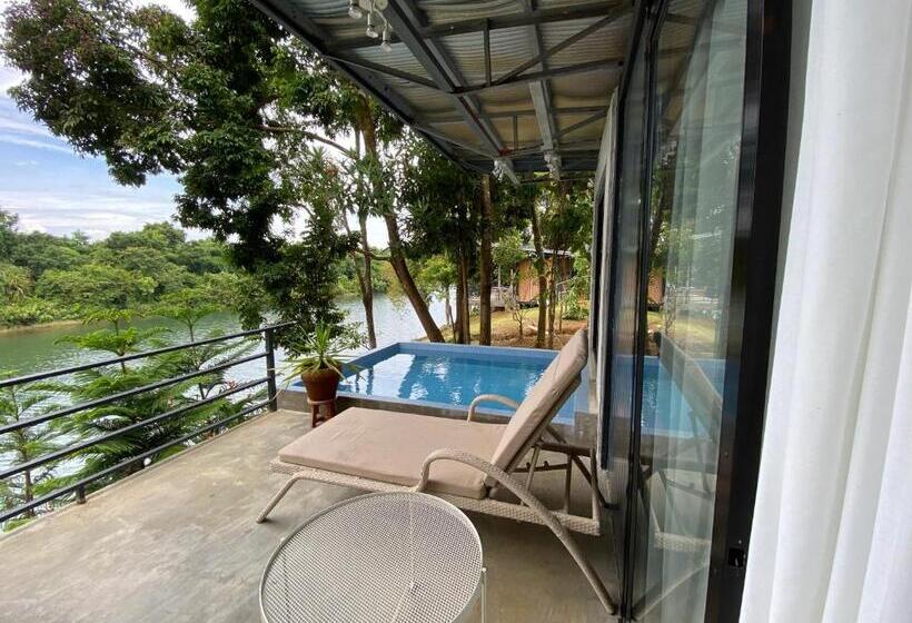 Caliraya   Mountain Lake Resort