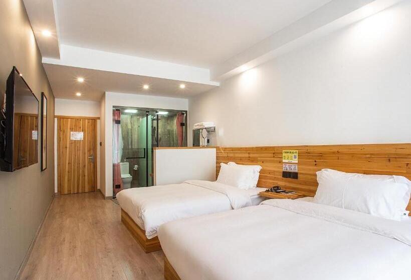 Cloudy Warm Hotel   Huangshan Scenic Area Transfer Center Branch