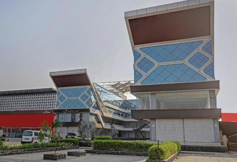 Collection O Hotel Devnisha