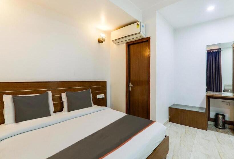 Collection O Hotel Diamond Plaza