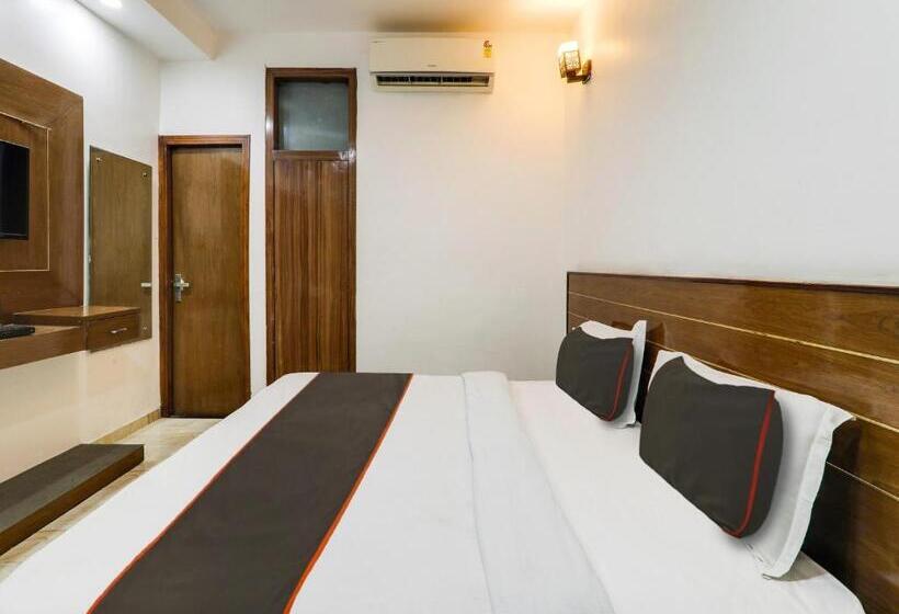 Collection O Hotel Diamond Plaza