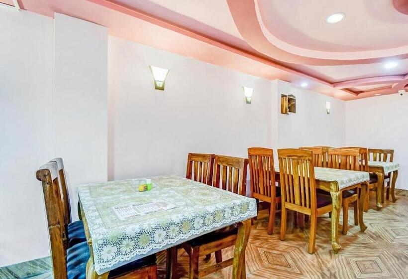 Collection O Hotel Priyatam Nirwana