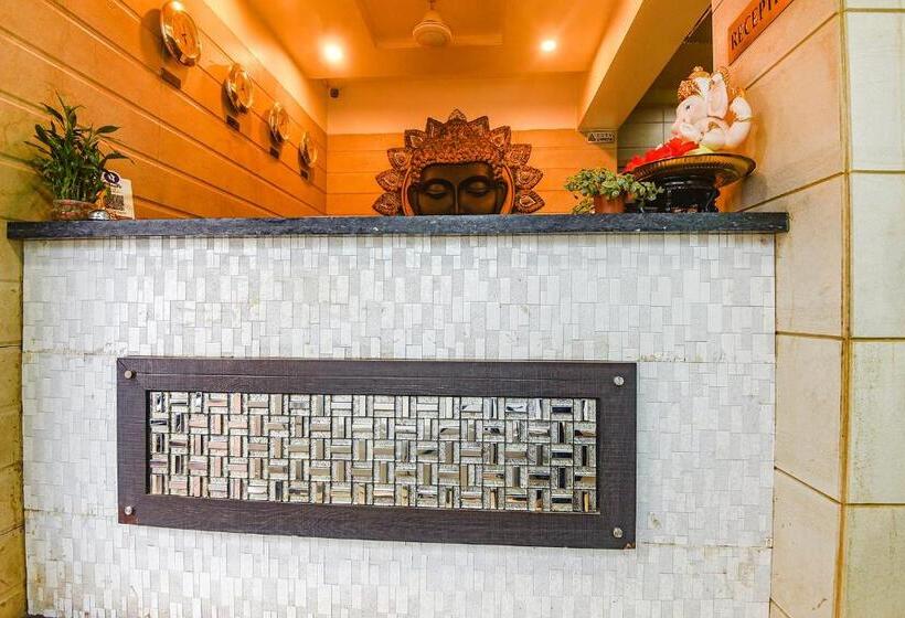 Fabhotel Shakti Palace   Nr Ponda