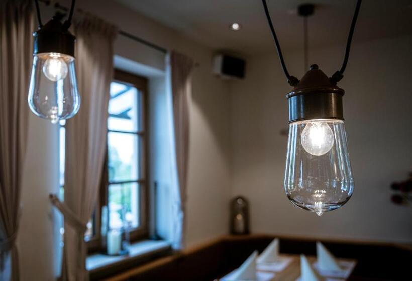 Gasthof Hotel Drei Tannen Altdorf