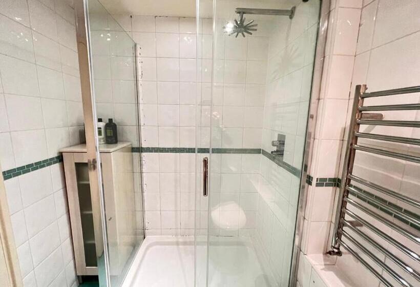 Great River Thames View Entire Apartment In The Most Central London