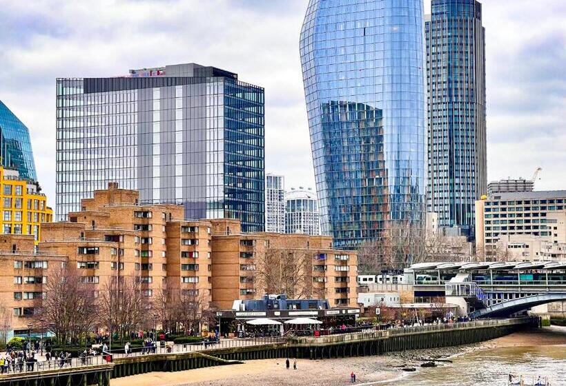 Great River Thames View Entire Apartment In The Most Central London