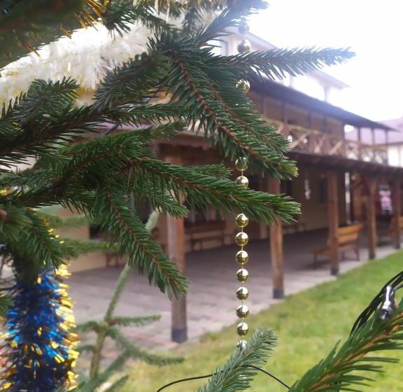 هتل туристичний комплекс «арніка»