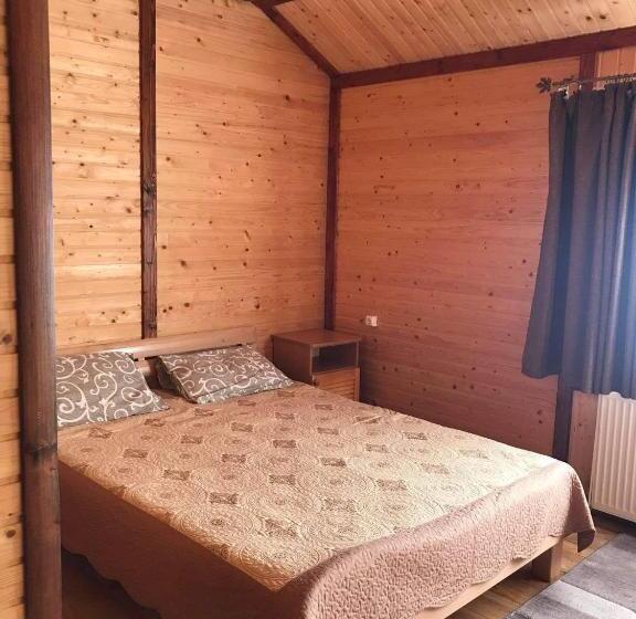 هتل туристичний комплекс «арніка»