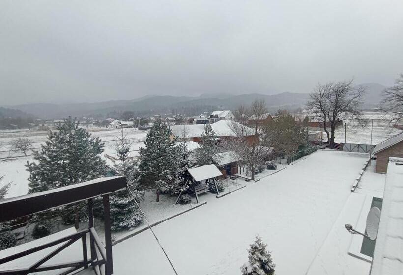 هتل туристичний комплекс «арніка»