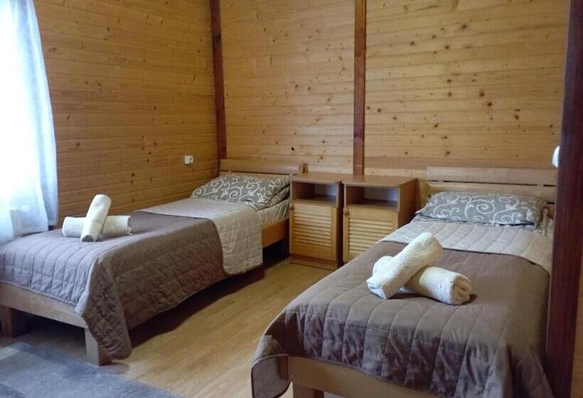 هتل туристичний комплекс «арніка»