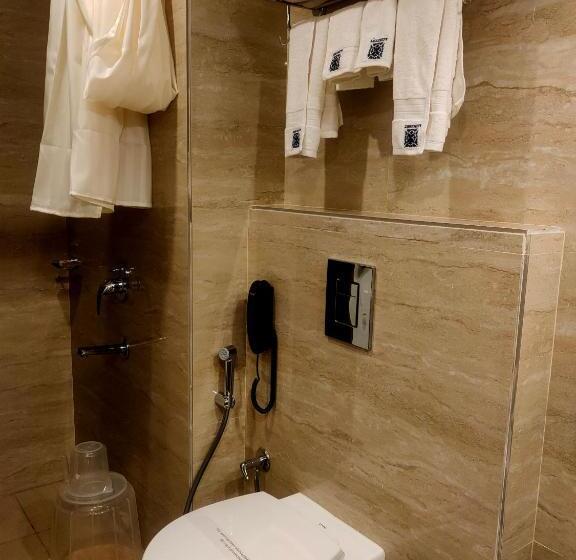 호텔 Agincourt Kuttikkanam