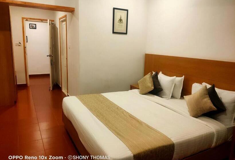 호텔 Agincourt Kuttikkanam