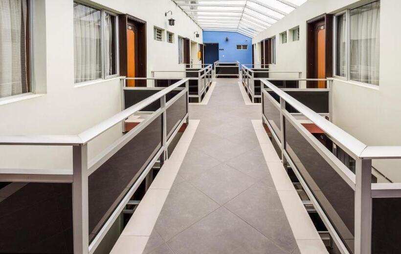 هتل Americana Pasto