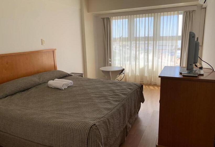 هتل Atlántico Suites