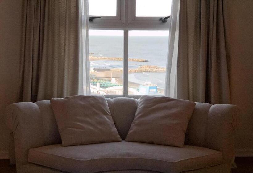 هتل Atlántico Suites