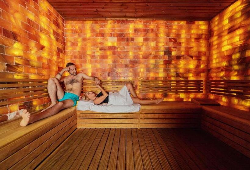 호텔 Aurora Rooms 290m From Aqua Park