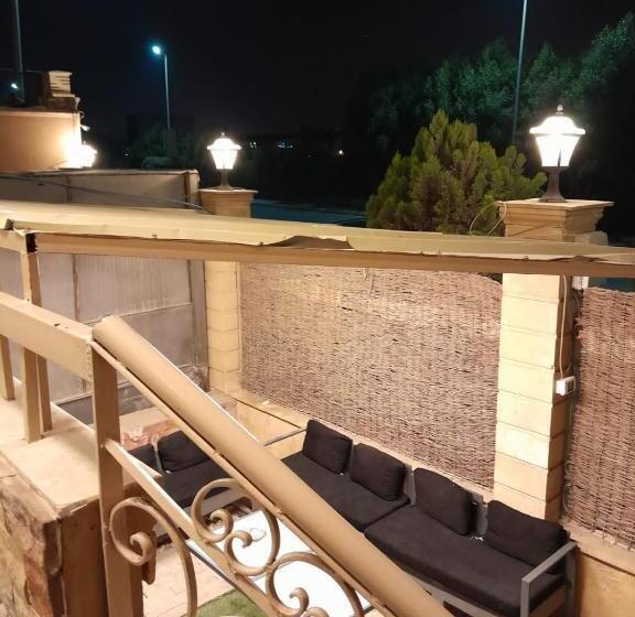 Отель Cairo Plaza Guest House