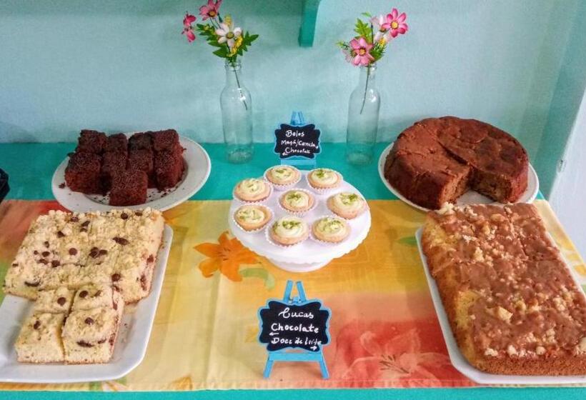 Отель Casa Da Paz Hostel & Suítes