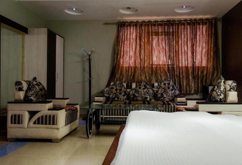 فندق City Square