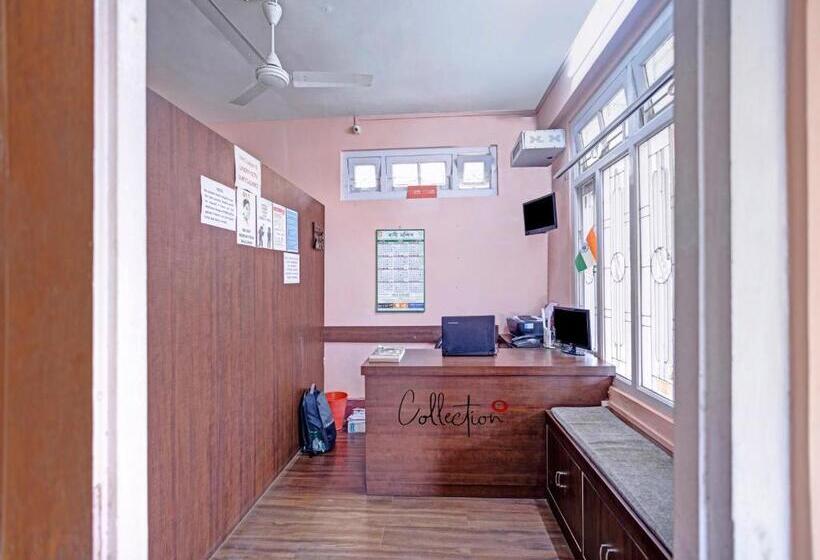 هتل Collection O D Trinayan Suites