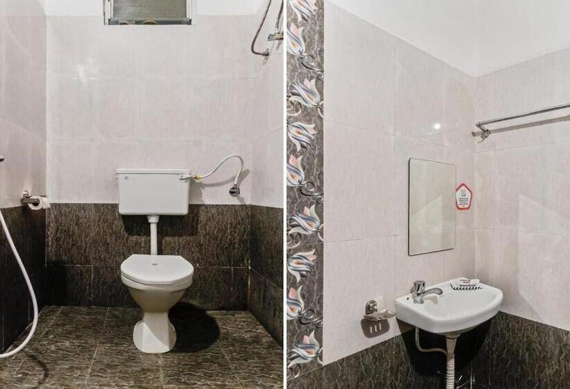 فندق Collection O Morya Hospitality