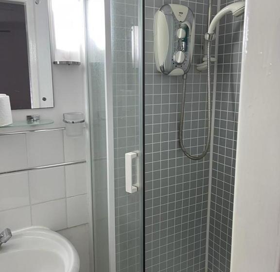 캡슐 호텔 Alder En Suite Self Catering With Private Shower 3