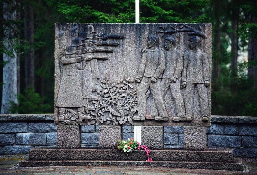Отель Falstadsenteret   Museum, Minnested Og Senter For Menneskerettigheter