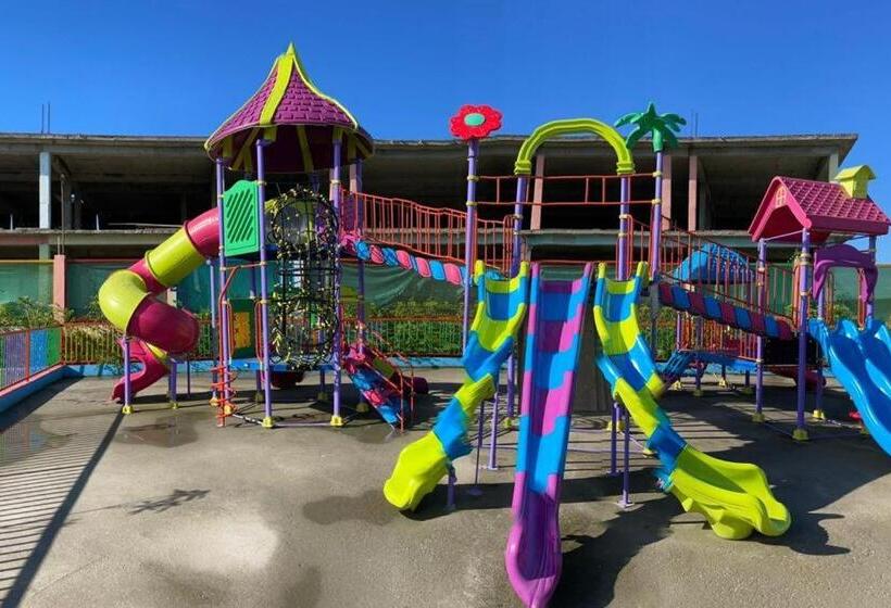 Hotel H2o Fun Resort