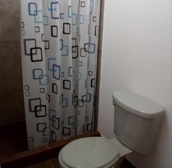 هتل Hospedaje Kaihalulu