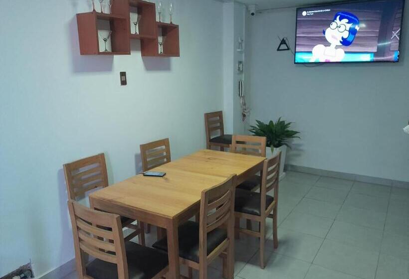 هتل Hospedaje Kaihalulu