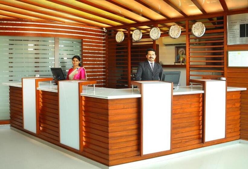 Отель Kabani Regency