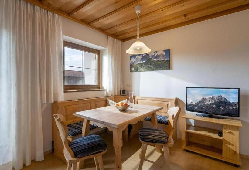 Отель Kröpflhof