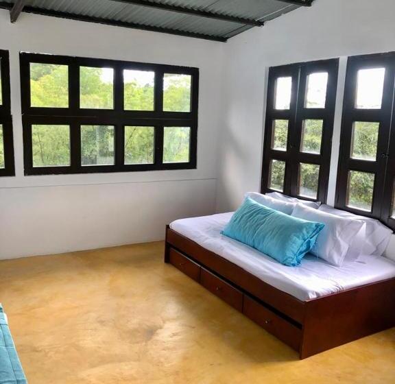 בית מלון כפרי La Santísima   La Mesa Eco Finca