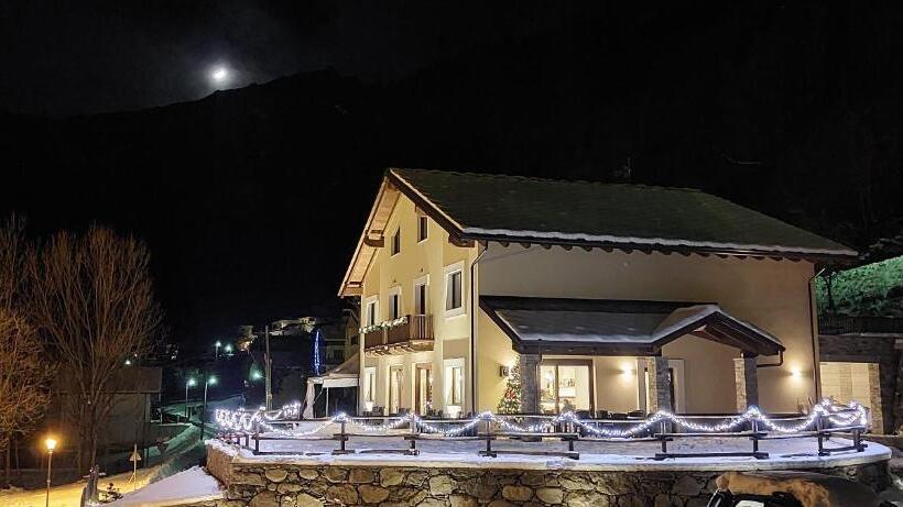 فندق Locanda Della Luna