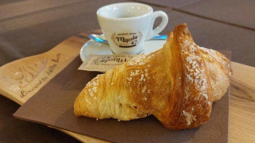 فندق Locanda Della Luna