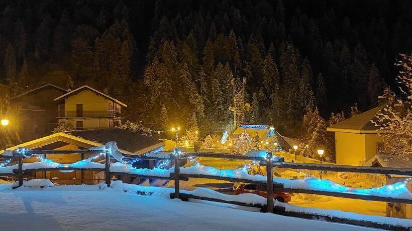 فندق Locanda Della Luna