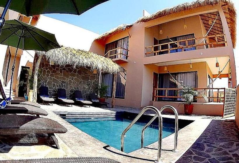 Отель Lya Beach House