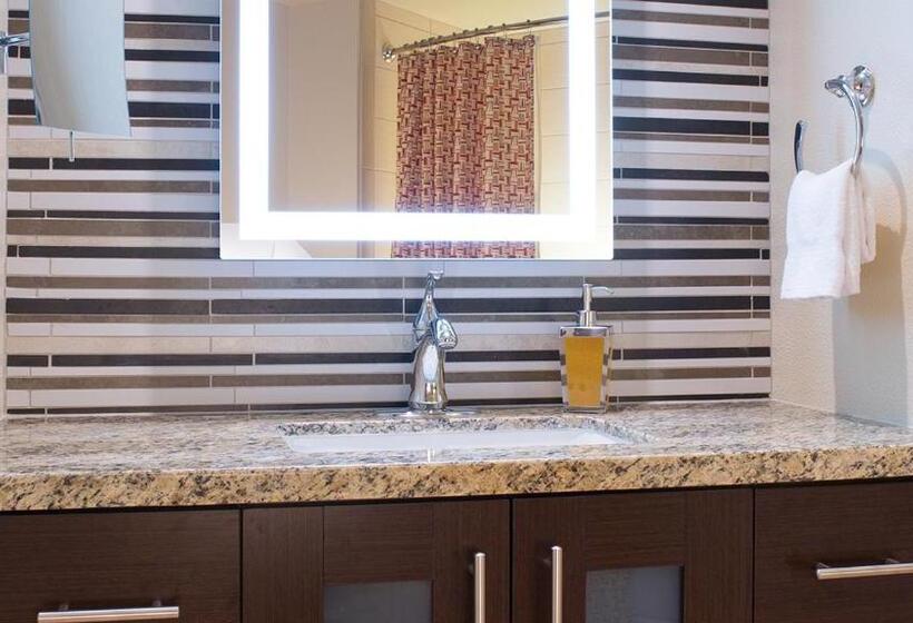 Отель Marriott S Grand Chateau