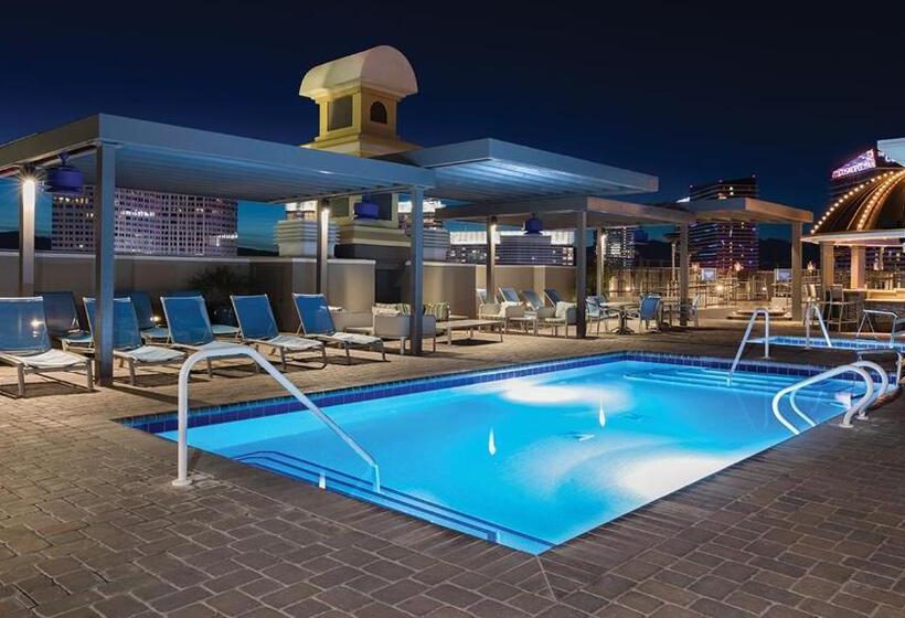 Отель Marriott S Grand Chateau