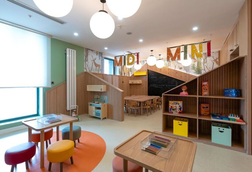 בית מלון כפרי Megasaray Mount Erciyes