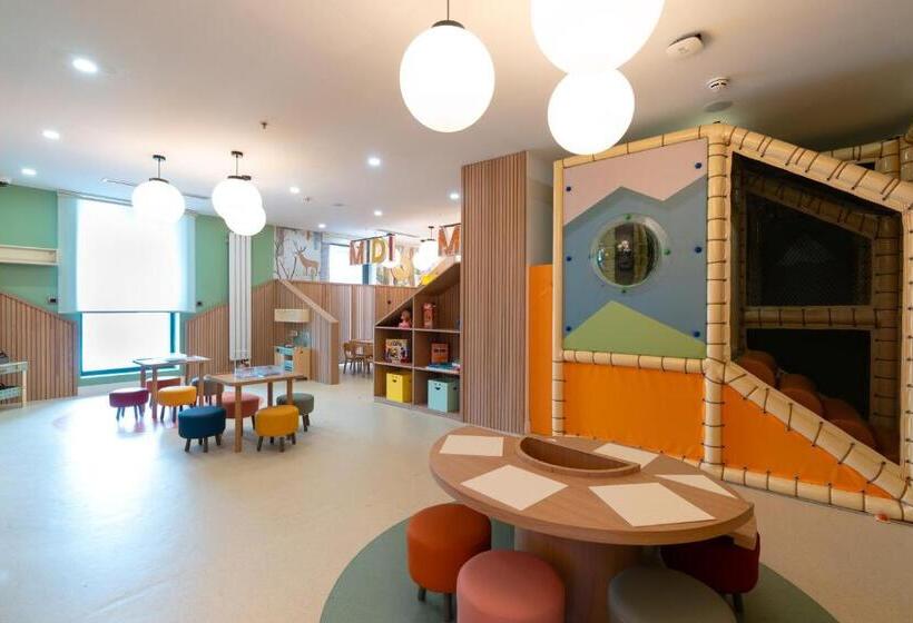 בית מלון כפרי Megasaray Mount Erciyes