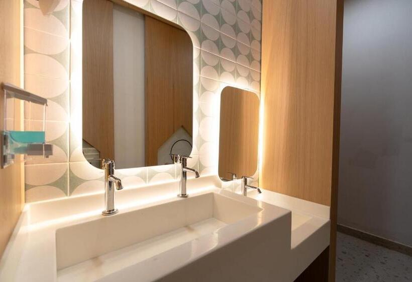 בית מלון כפרי Megasaray Mount Erciyes