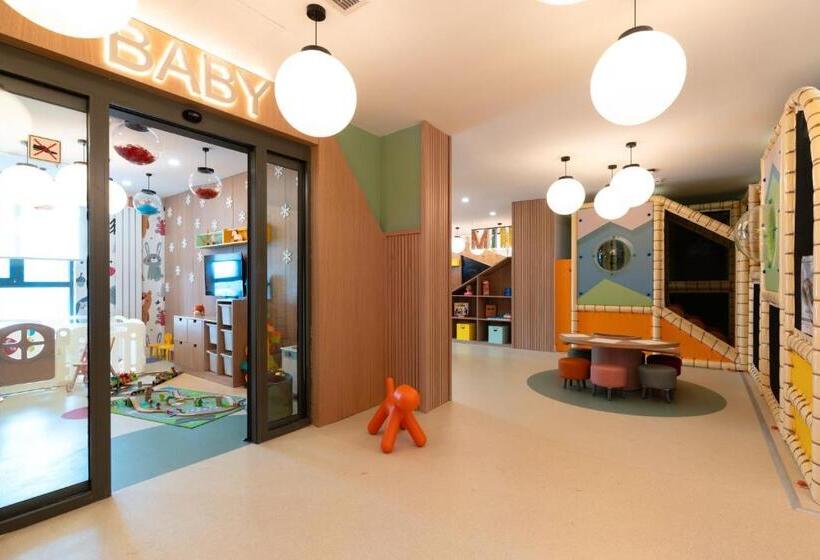 בית מלון כפרי Megasaray Mount Erciyes